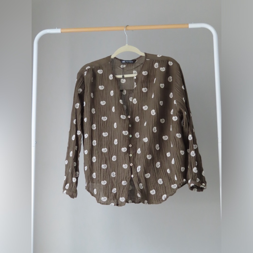 Zara Embroidered Rustic Top - Size XL | Boho Chic & Comfortable - Picture 2 of 3